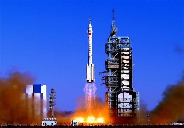 1958年，祁連山牌水泥用于澆筑 酒泉衛(wèi)星發(fā)射基地發(fā)射塔架-圖片來源網(wǎng)絡(luò).jpg